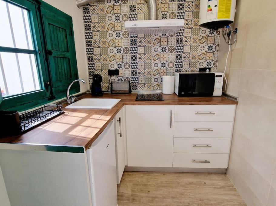 Apartamento Con Terraza Y Barbacoa 帕特纳 外观 照片